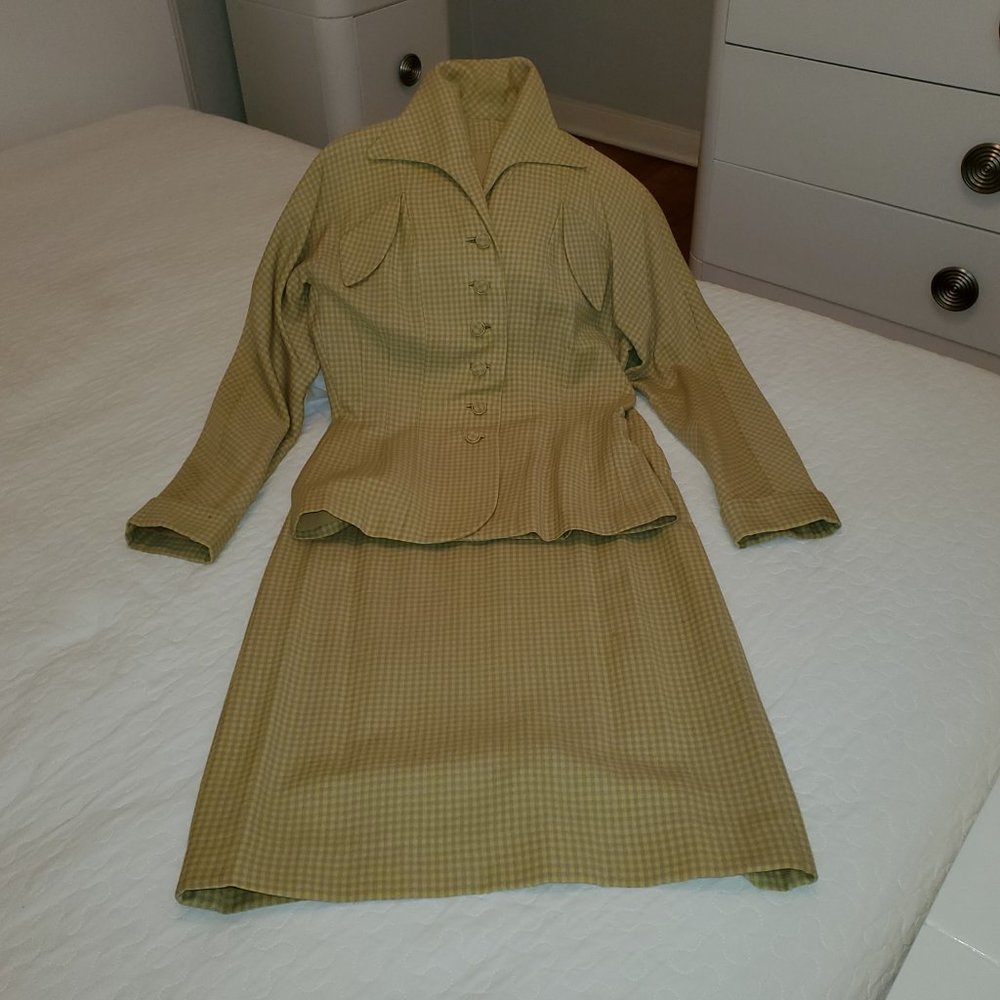 TRUE VINTAGE 1950'S SUIT - Picture 3 of 3